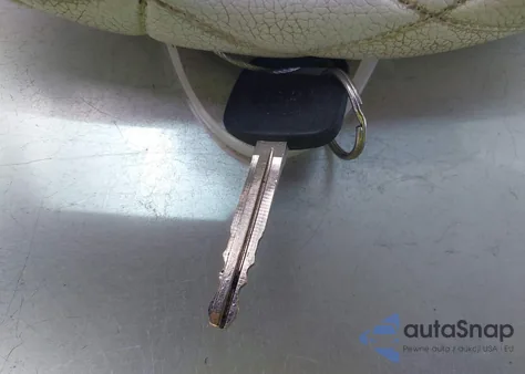 1998 Toyota Corolla Ve z USA, uszkodzony, nr VIN 1NXBR12E2WZ048934